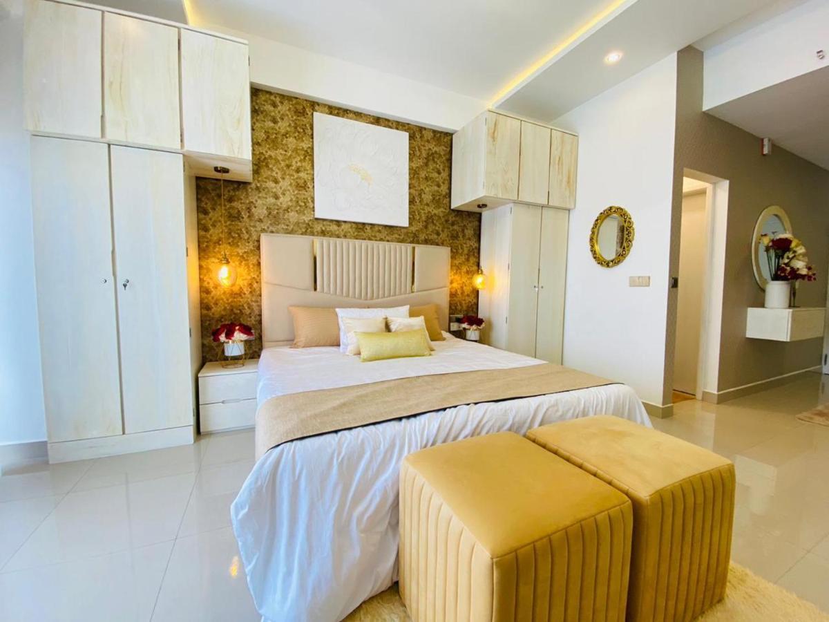 Ocean Breeze - Udaya Luxury Apartments Negombo Ngoại thất bức ảnh