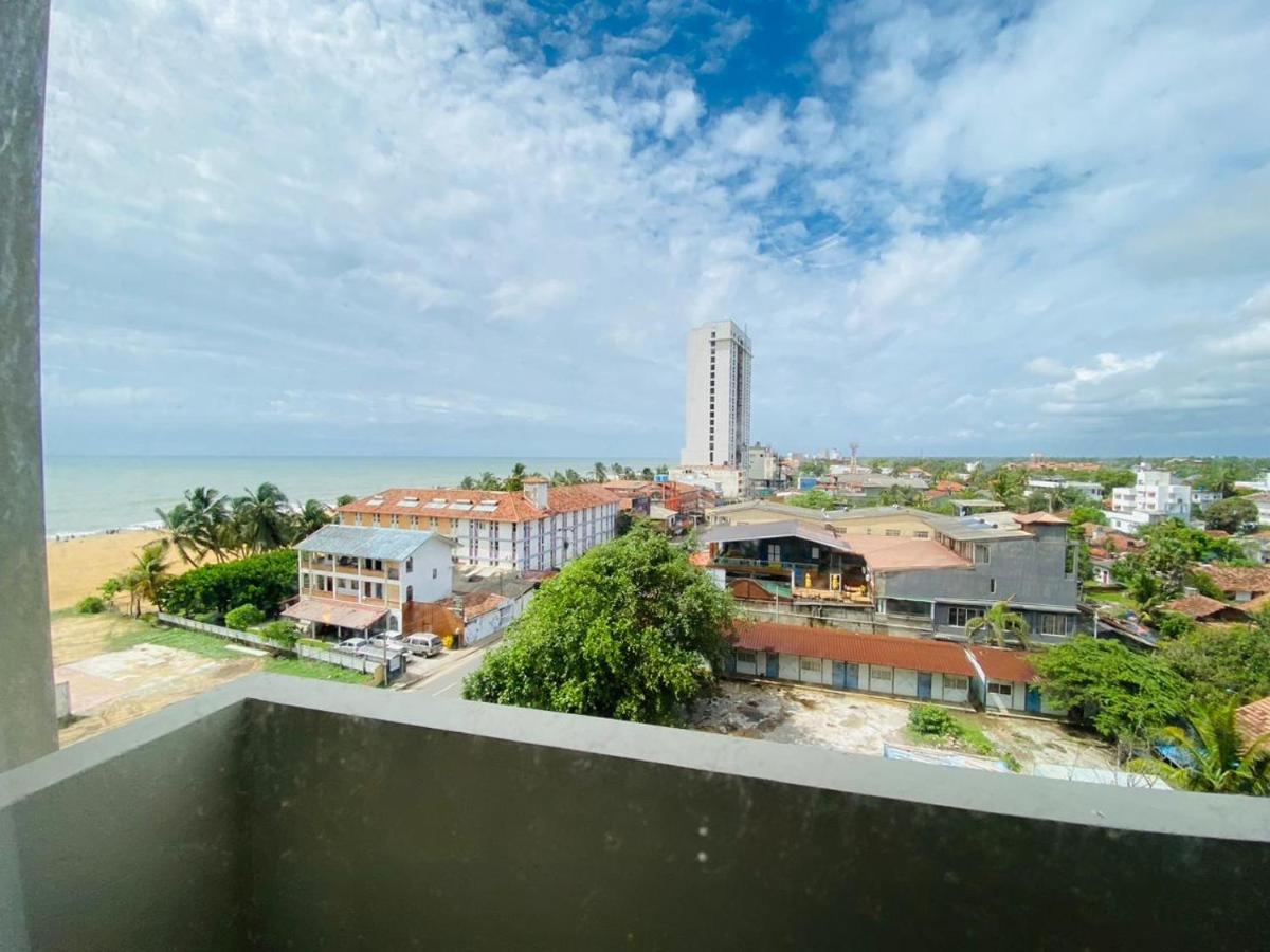 Ocean Breeze - Udaya Luxury Apartments Negombo Ngoại thất bức ảnh