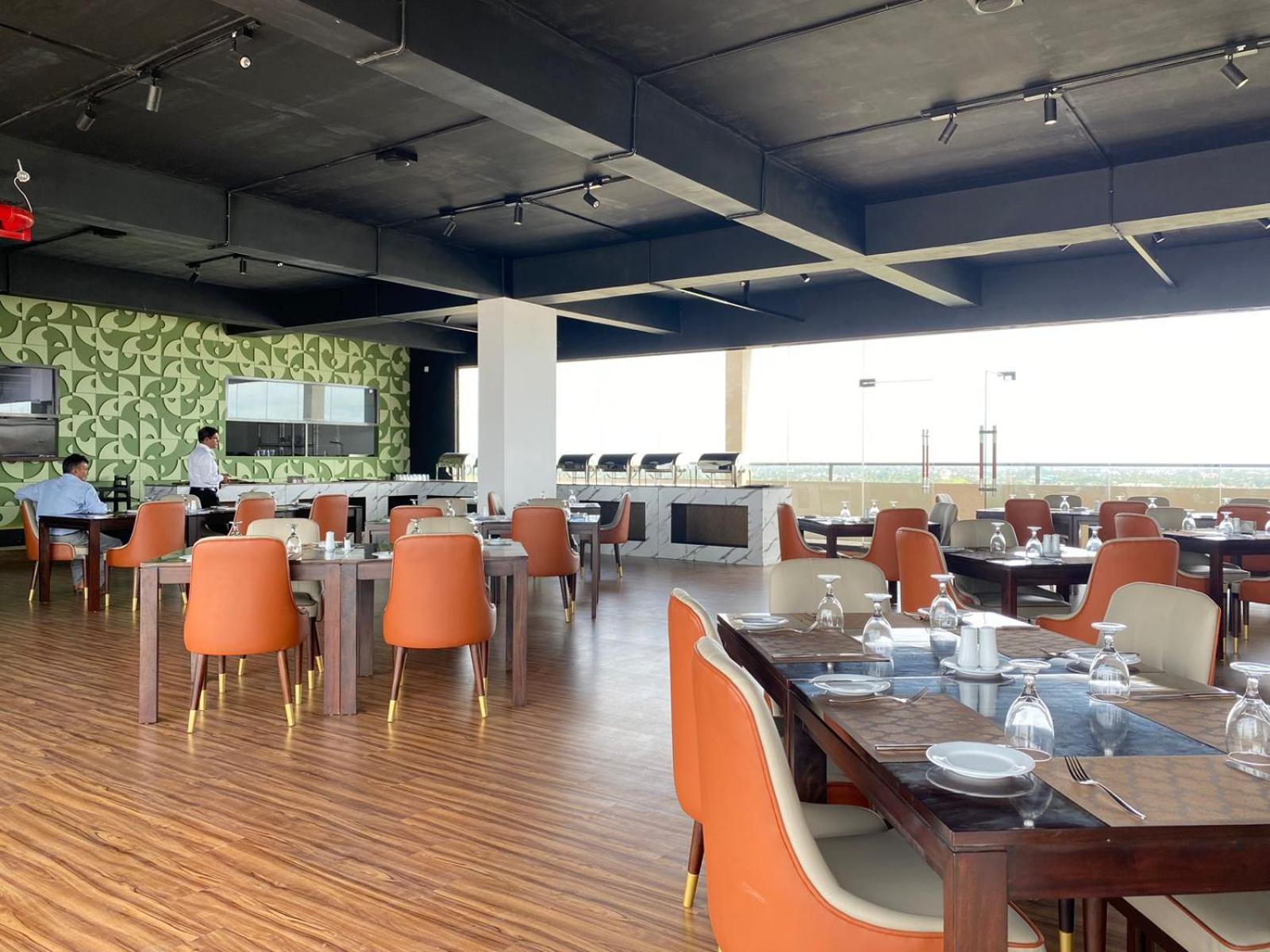Ocean Breeze - Udaya Luxury Apartments Negombo Ngoại thất bức ảnh